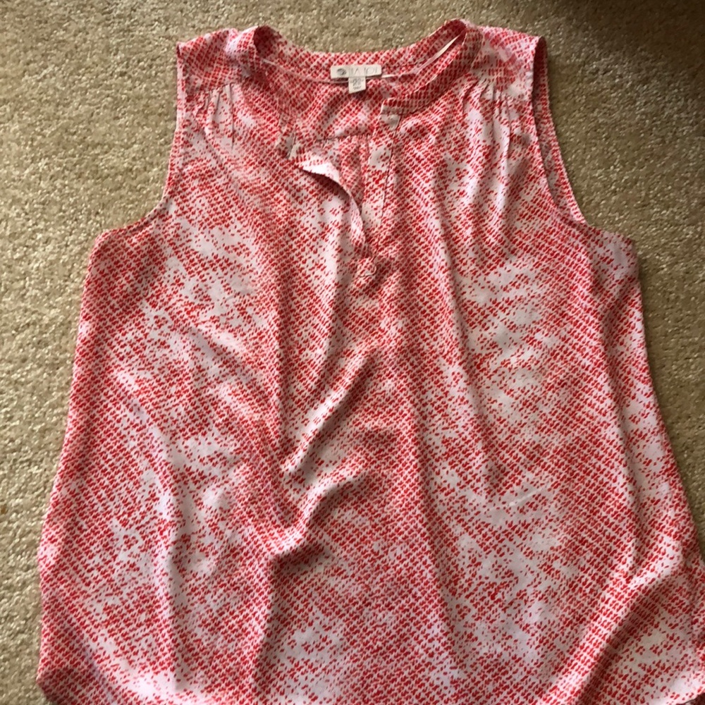 Orange print tank